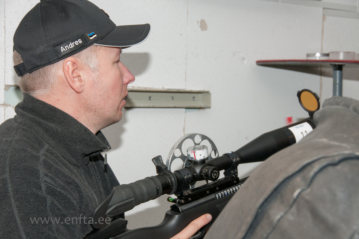 Andres Mikfelt, Weihrauch HW 97 KT, Hawke SideWinder 8-32x56